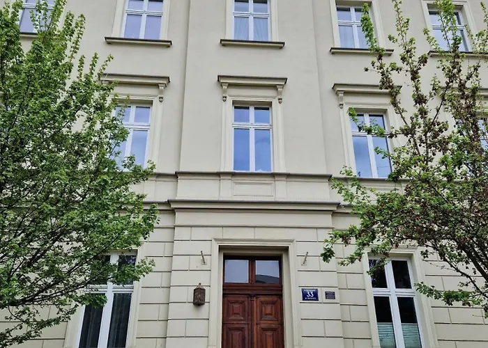 Zulu Apartments Old Town